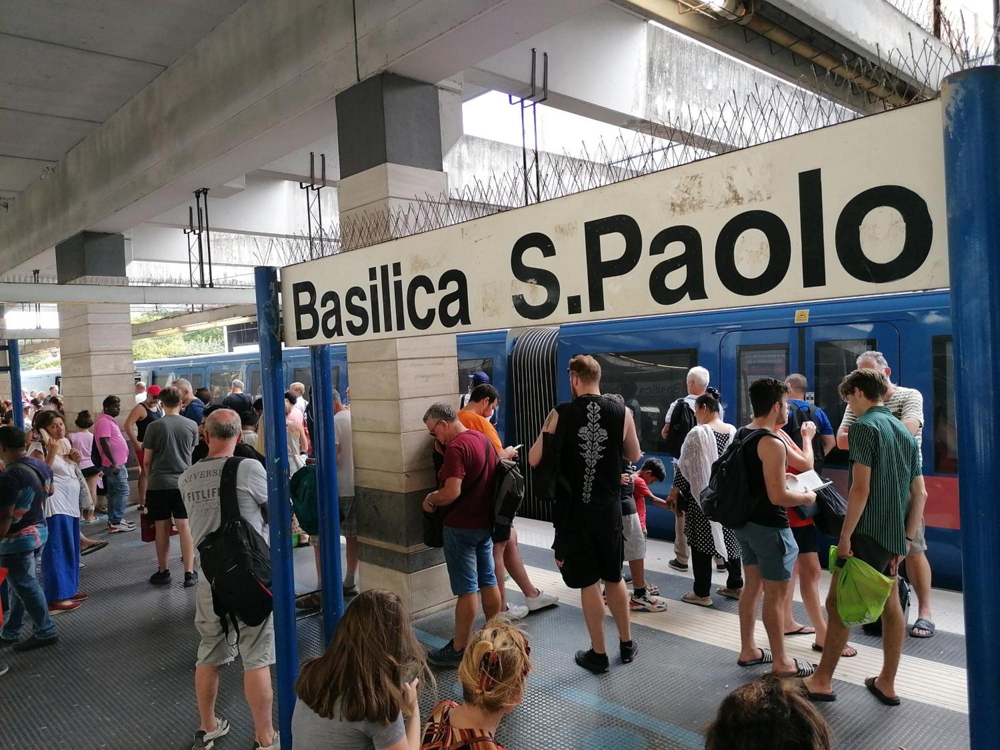 Savi Guest House Metro B S Paolo Řím Exteriér fotografie